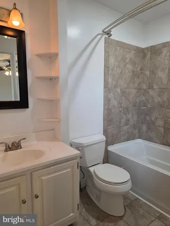 $2,300 | 412 3rd Street, Newark, DE 19711