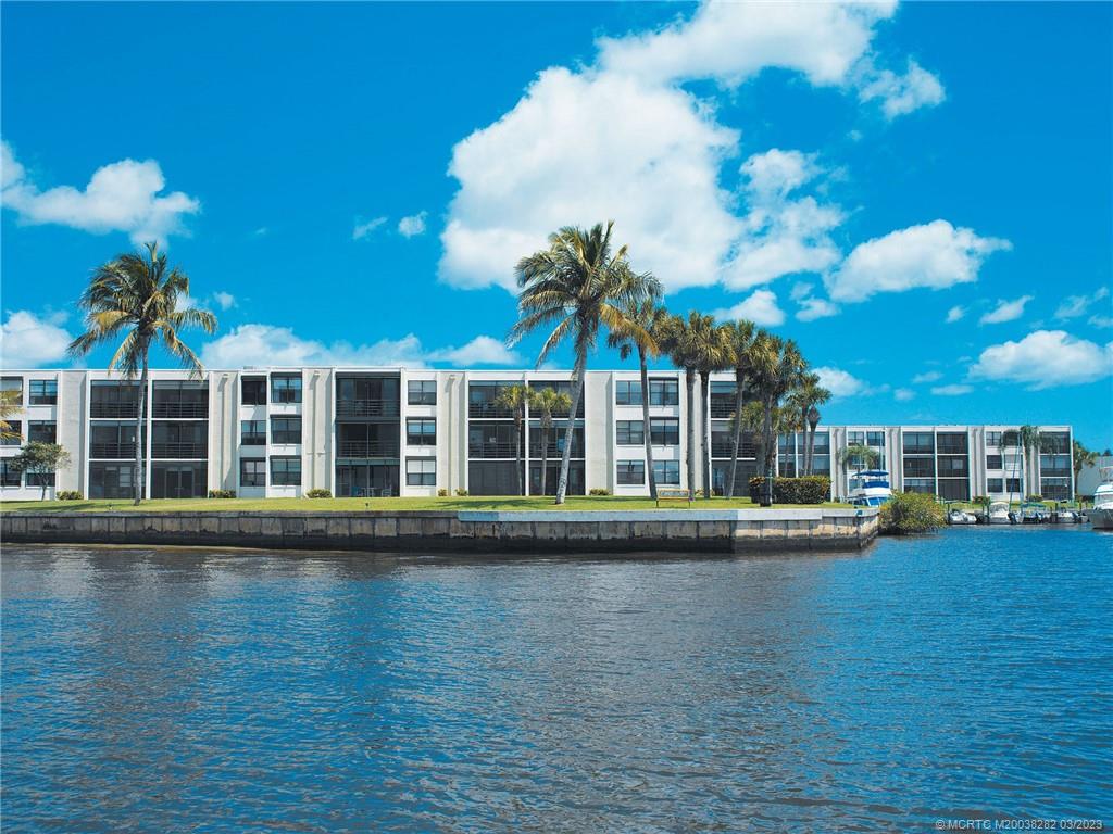1950 Southwest Palm City Road, Unit 5203 Stuart, FL 34994 - Photo 33 of 53 Gallery Image 33