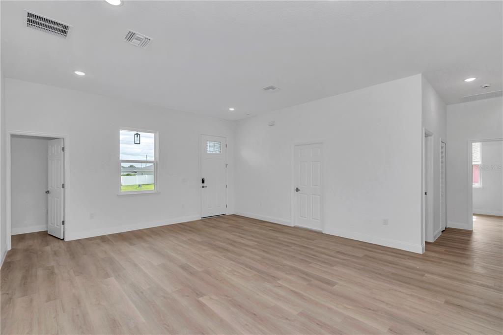 13530 Southwest 47th Circle Ocala, FL 34473 - Photo 16 of 53