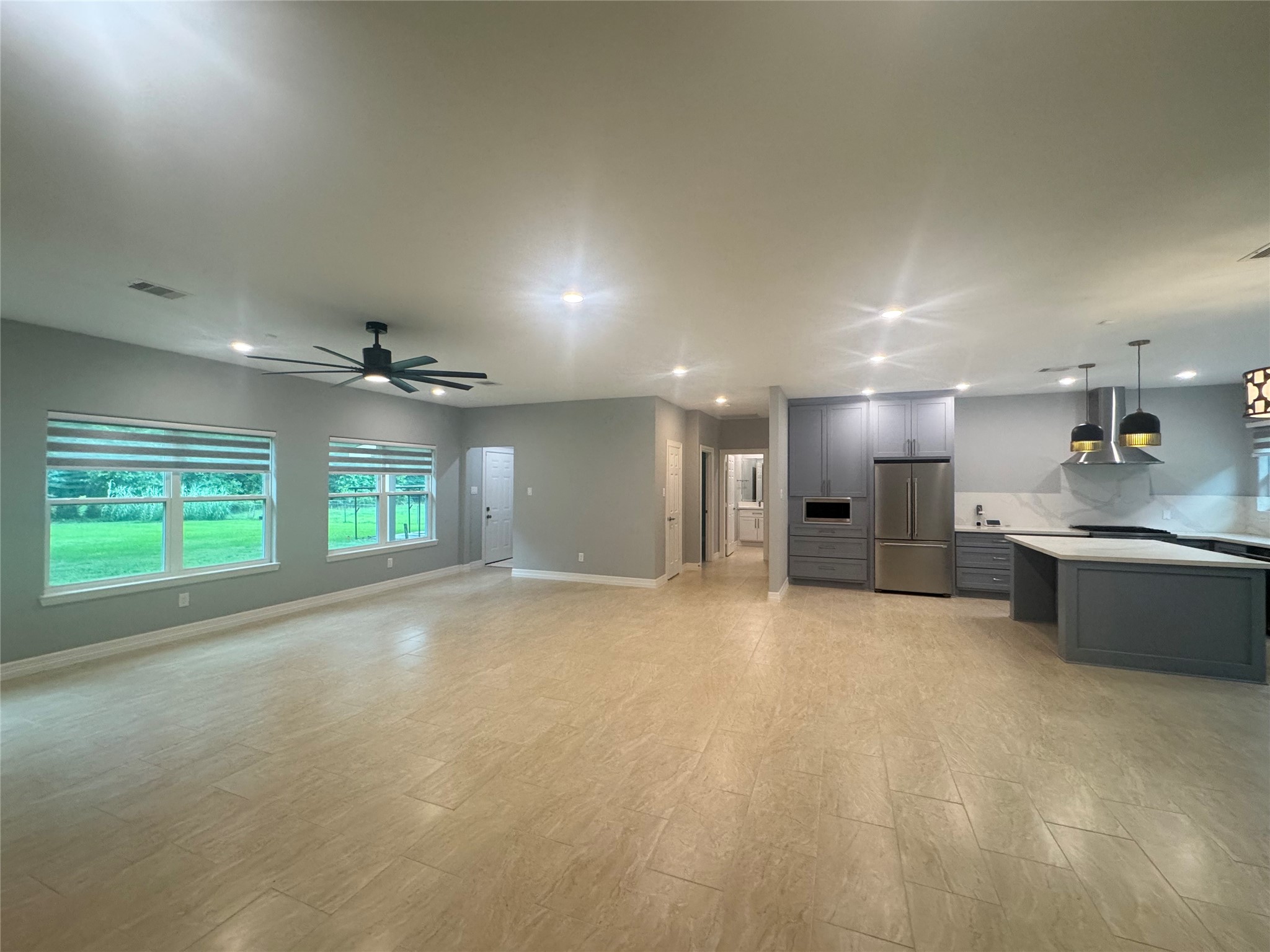 2010 Cherry Laurel Spring, TX 77386 - Photo 12 of 45