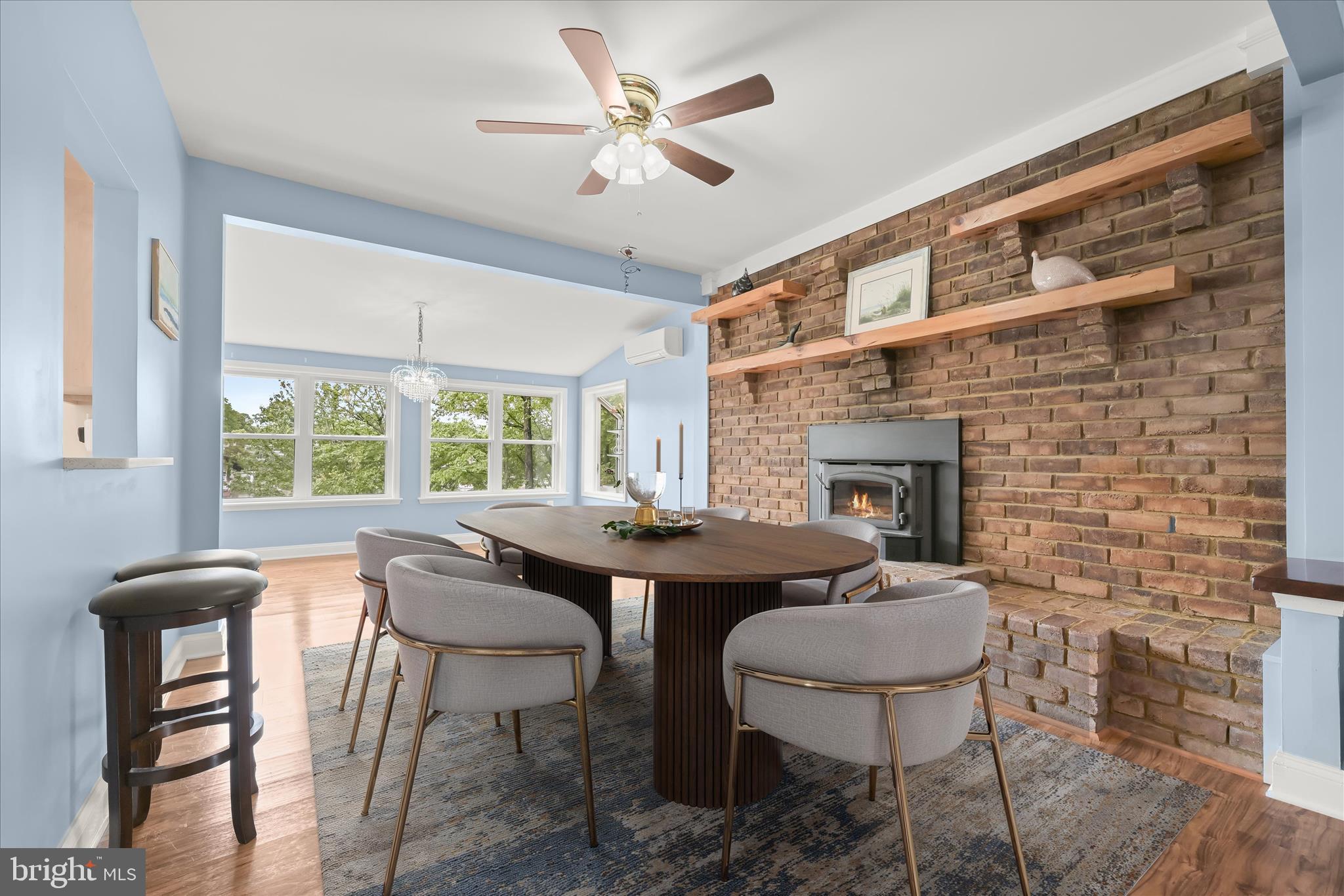 7720 West Shore Road Pasadena, MD 21122 - Photo 8 of 61 Virtually Staged Dining Room