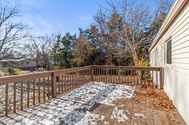 $215,000 | 206 Hillcrest Drive, Warrensburg, MO 64093