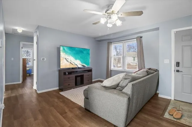 $215,000 | 206 Hillcrest Drive, Warrensburg, MO 64093