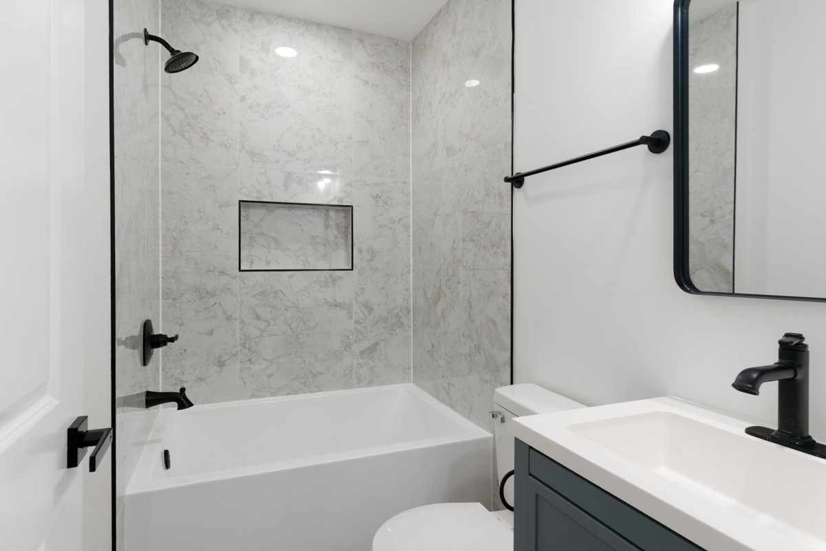 342 Crescent Drive Springfield, TN 37172 - Photo 20 of 31 a bathroom with a sink toilet and shower