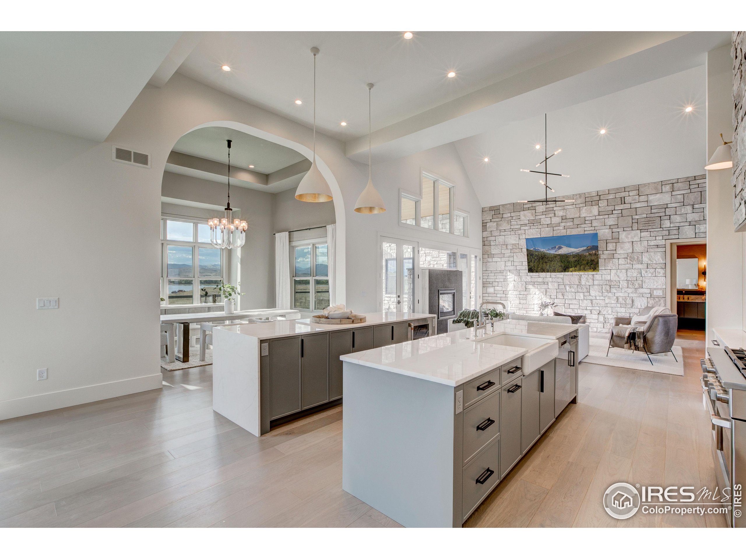 2517 Southwind Road Berthoud, CO 80513 - Photo 8 of 50