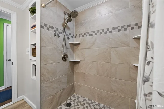 $295,000 | 219 Syracuse Street, Tonawanda, NY 14150