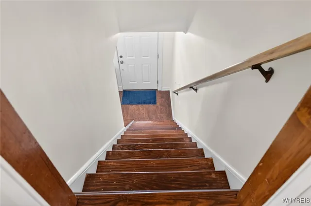 $295,000 | 219 Syracuse Street, Tonawanda, NY 14150