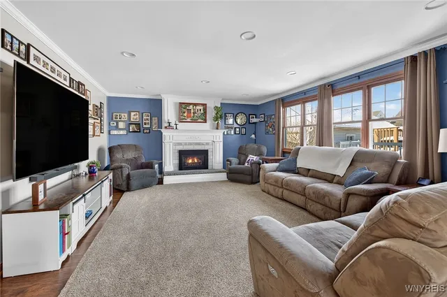 $295,000 | 219 Syracuse Street, Tonawanda, NY 14150