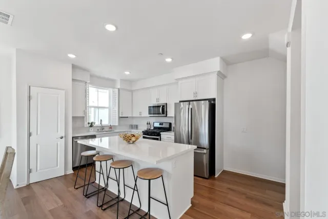 $639,000 | 2328 Columba Glen, Escondido, CA 92025