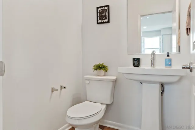 $639,000 | 2328 Columba Glen, Escondido, CA 92025