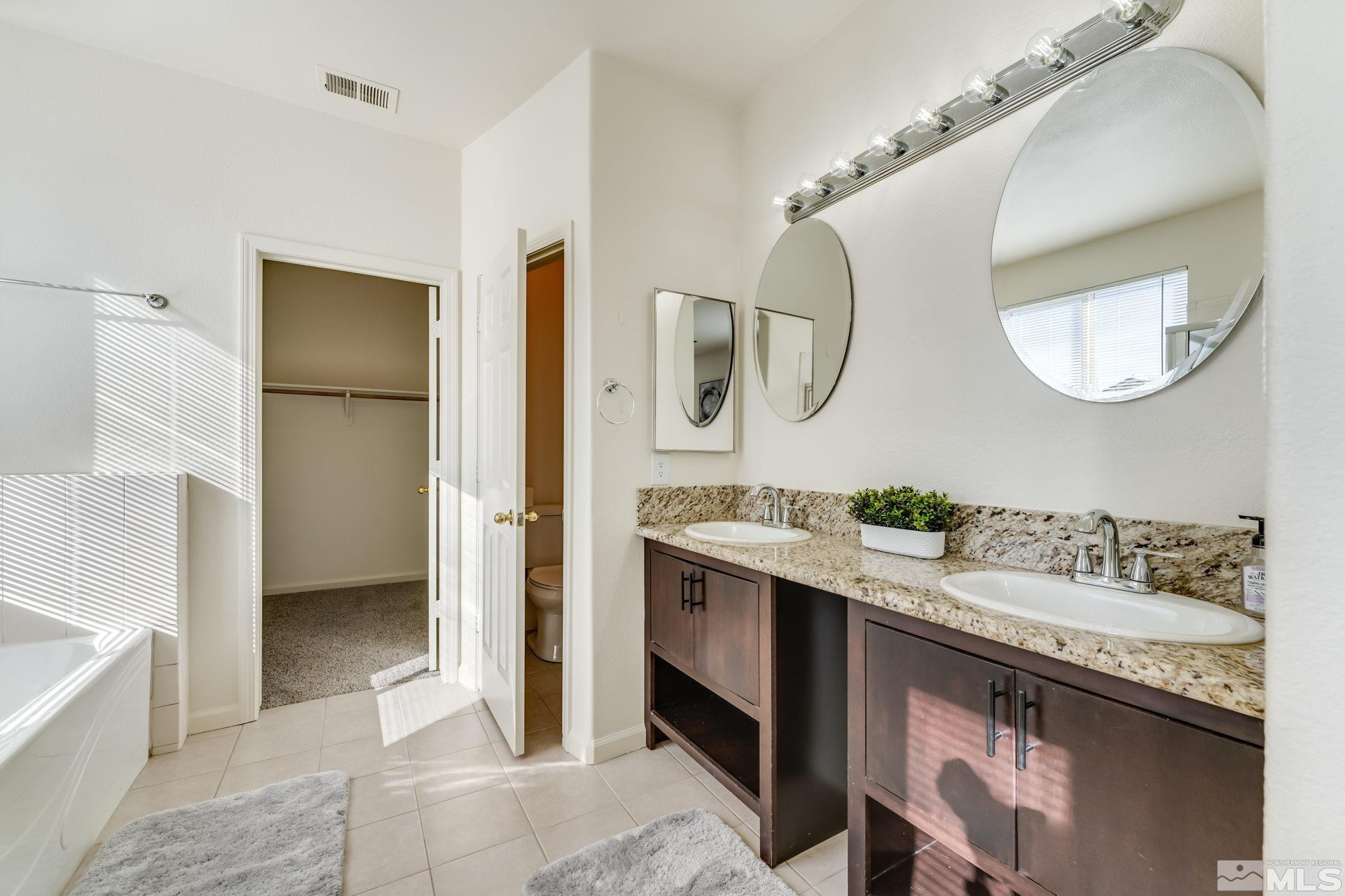 1668 Rocky Cove Lane Reno, NV 89521 - Photo 17 of 27 Photo 18