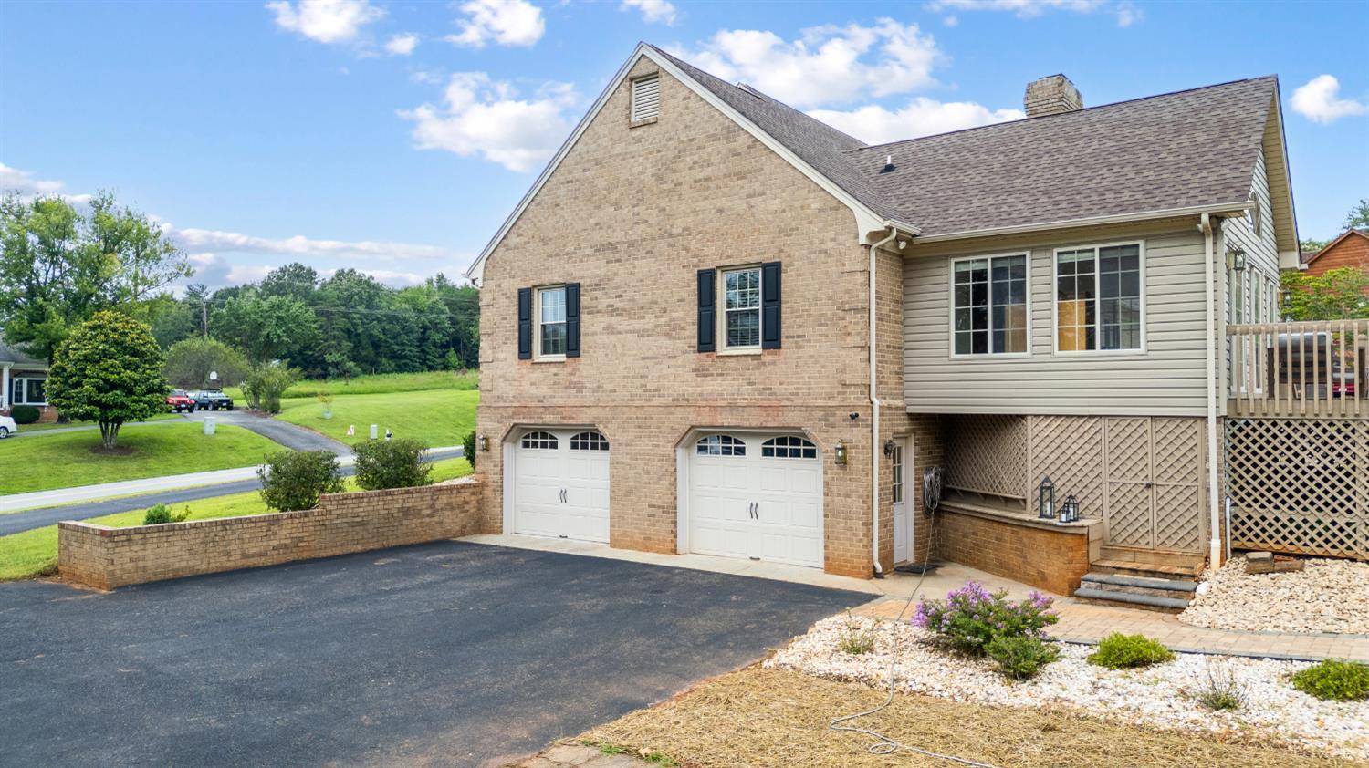 100 Quail Ridge Drive Forest, VA 24551 - Photo 8 of 62 Gallery Image 8