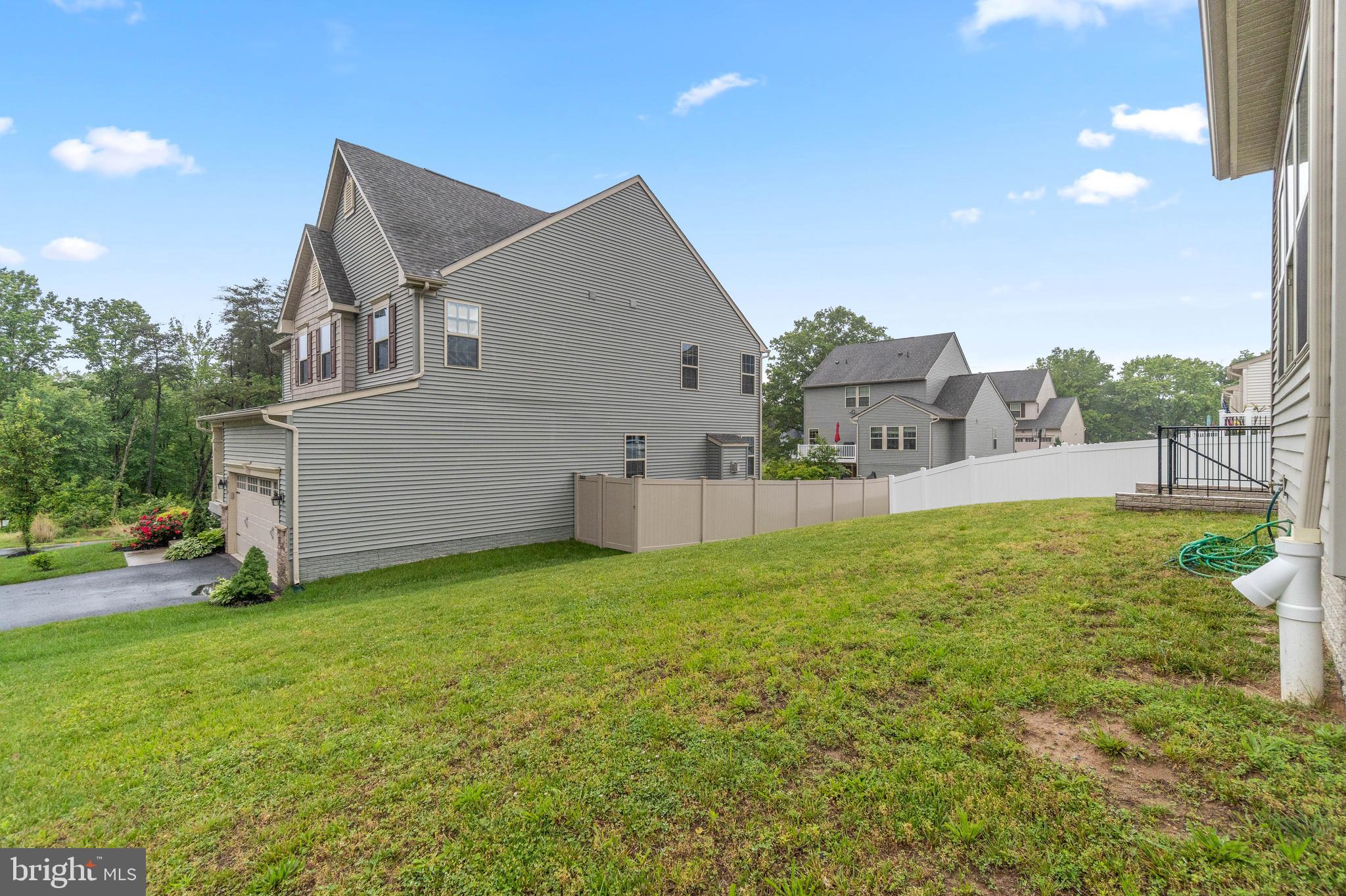 9912 Audrey Rose Laurel, MD 20723 - Photo 54 of 54 Exterior