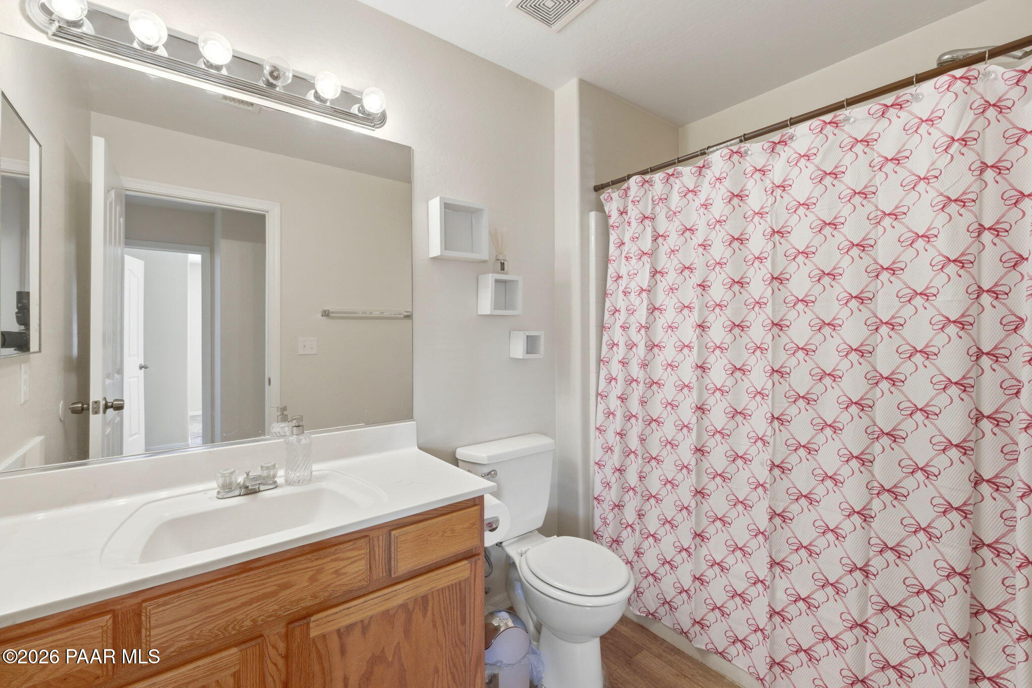 5290 North Robert Road Prescott Valley, AZ 86314 - Photo 10 of 12 18-Bathroom 2