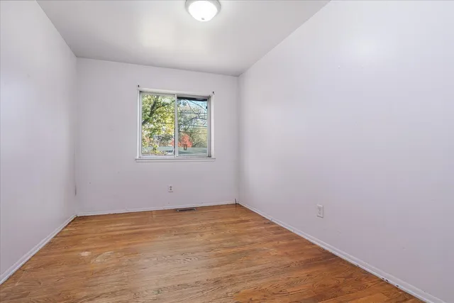 $189,999 | 5514 Cabot Street, Portage, MI 49002