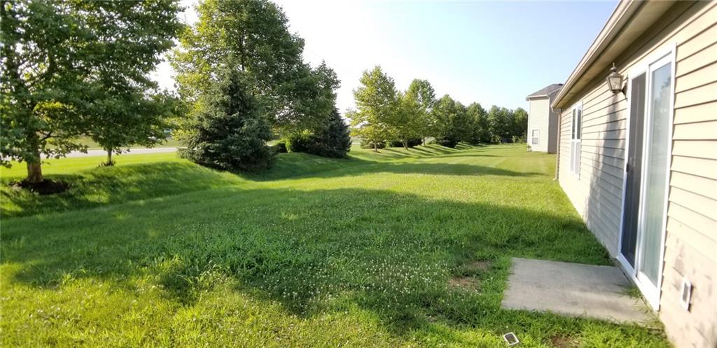 6255 White Rabbit Place Indianapolis, IN 46236 - Photo 4 of 18 Gallery Image 4