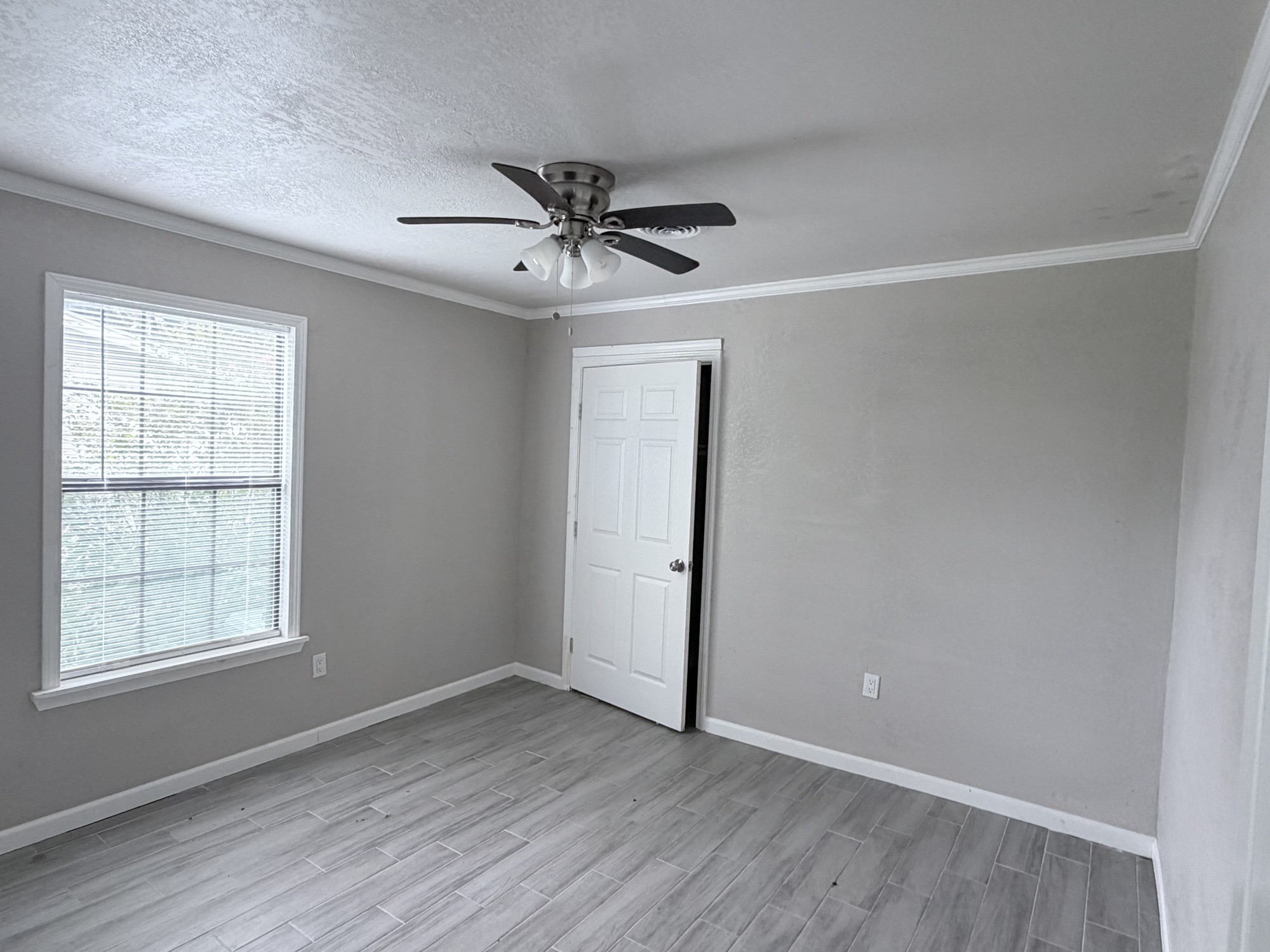 428 Azalea Street Lake Jackson, TX 77566 - Photo 9 of 15