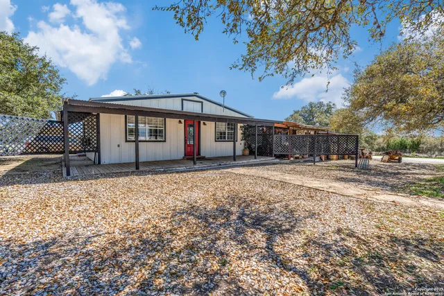 $1,475,000 | 2682 Us-281, Blanco, TX 78606