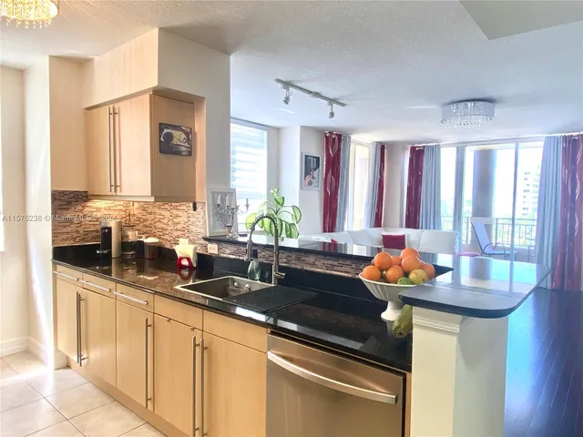 $5,000 | 2080 South Ocean Drive, Unit 401, Hallandale Beach, FL 33009