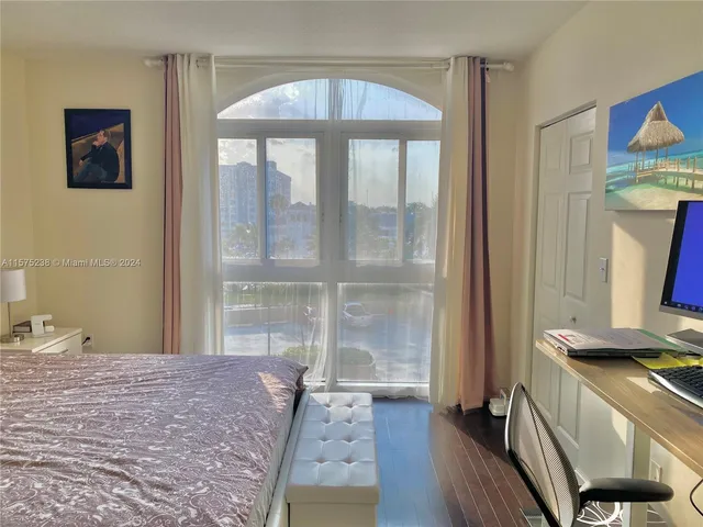 $5,000 | 2080 South Ocean Drive, Unit 401, Hallandale Beach, FL 33009