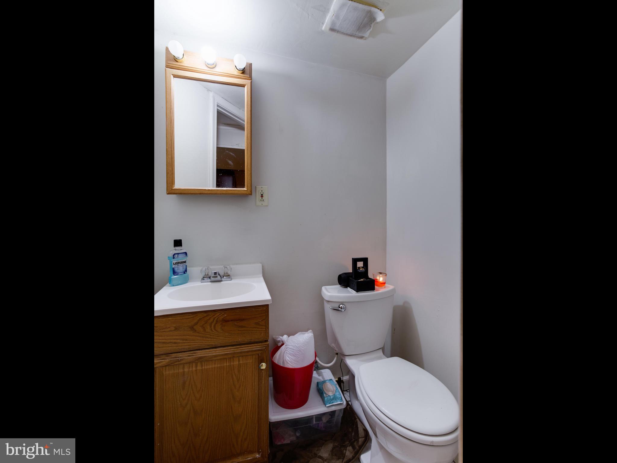 12915 Crisfield Road Silver Spring, MD 20906 - Photo 22 of 31 Bathroom