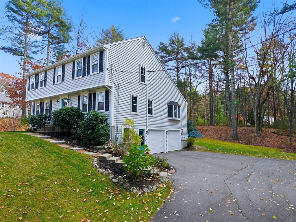 3 Sparrow Road Norfolk, MA 02056 - Photo 3 of 38 Gallery Image 3