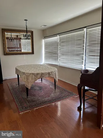 $2,780 | 1218 Magnolia Lane, Herndon, VA 20170