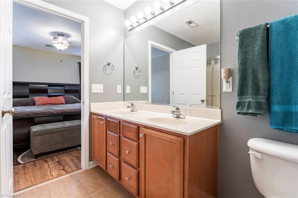 677 Chas Court High Point, NC 27265 - Photo 11 of 20 Gallery Image 11