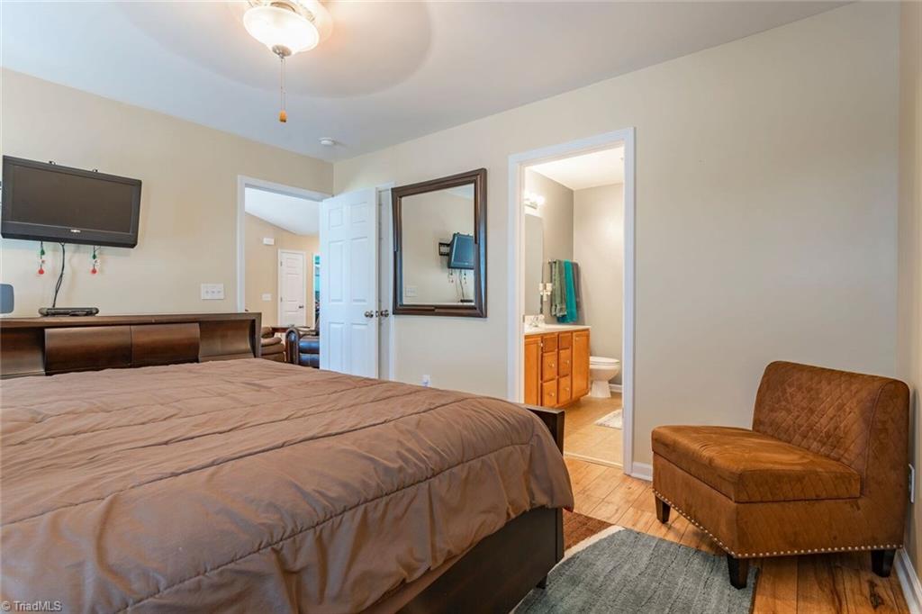677 Chas Court High Point, NC 27265 - Photo 10 of 20 Gallery Image 10