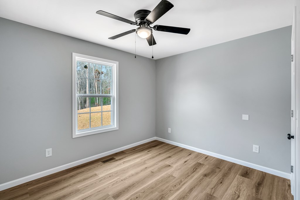 1628 Waring Road Dalton, GA 30721 - Photo 32 of 41 Gallery Image 32