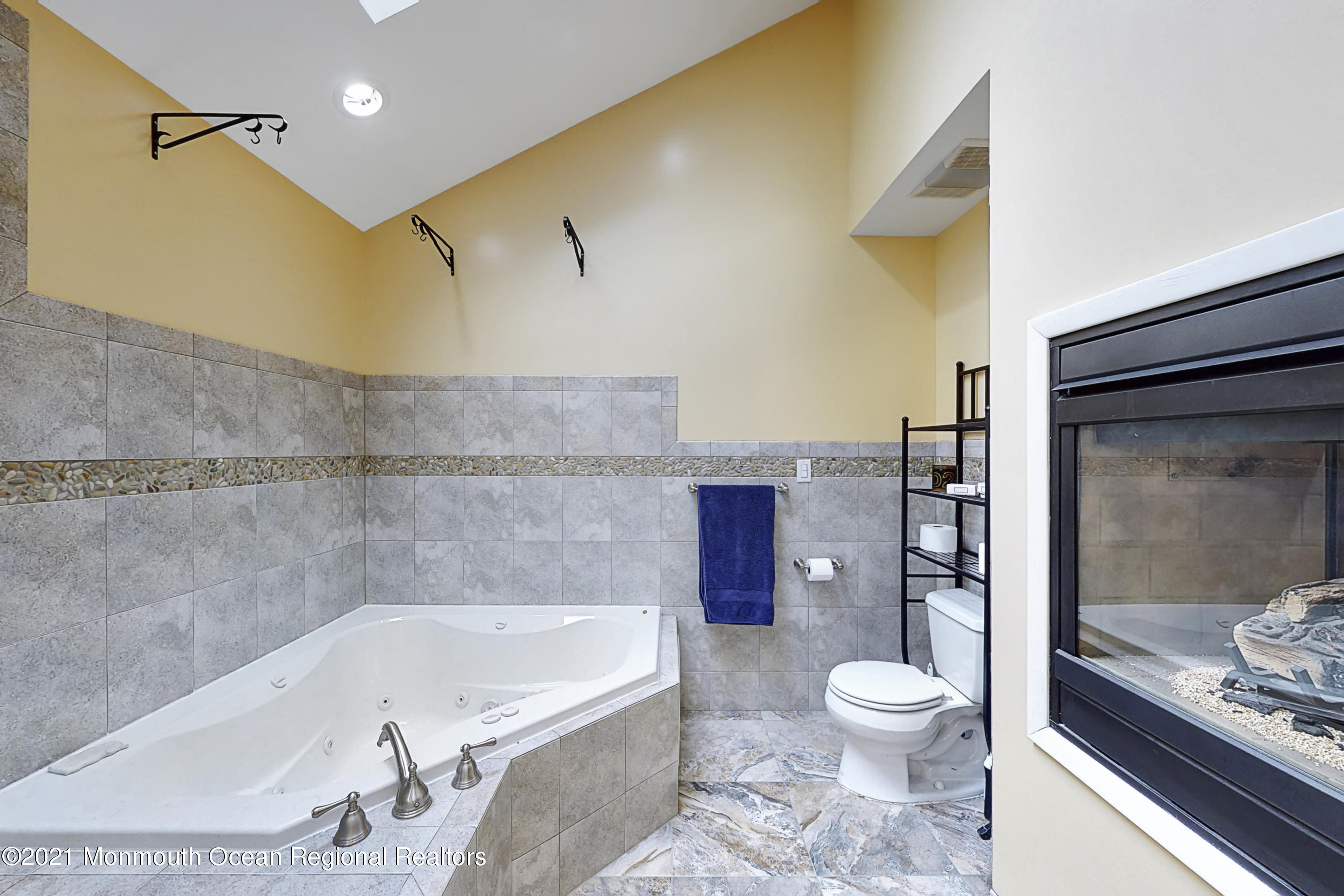 211 Conover Road East Windsor, NJ 08520 - Photo 22 of 48 1177-351675052-1611425446