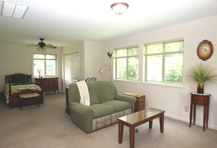2001 North Winthrop Road Muncie, IN 47304 - Photo 13 of 31 Gallery Image 13