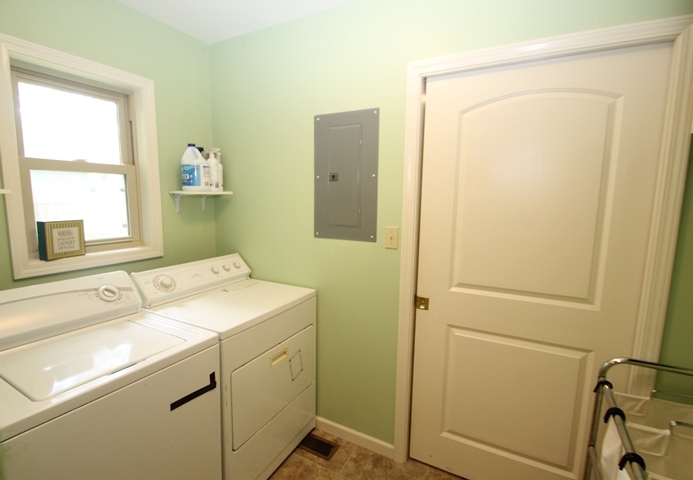 2001 North Winthrop Road Muncie, IN 47304 - Photo 29 of 31 Gallery Image 29