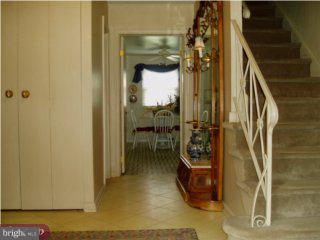 724 Timber Trail Lane Springfield, PA 19064 - Photo 2 of 6
