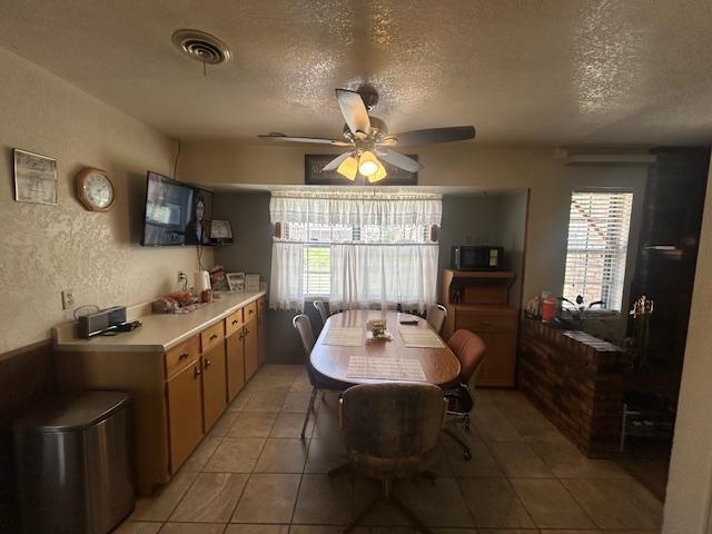 3934 Kerwin Drive Memphis, TN 38128 - Photo 3 of 15 Dining area featuring plenty of natural light, visible vents, and a textured ceiling