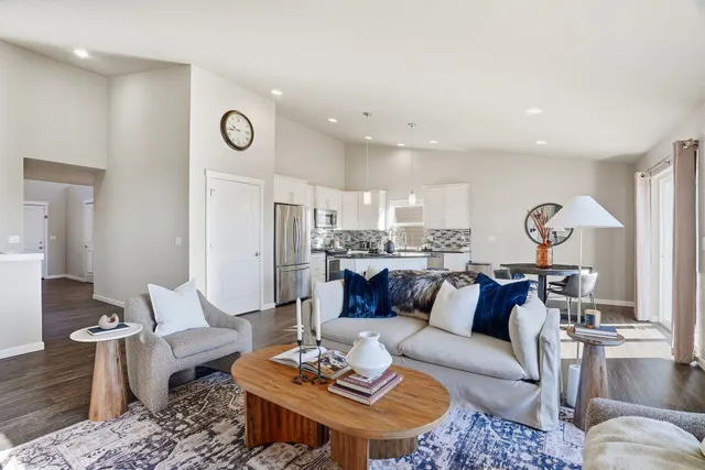 $585,000 | 5710 South Ravencrest Drive, Spokane, WA 99224