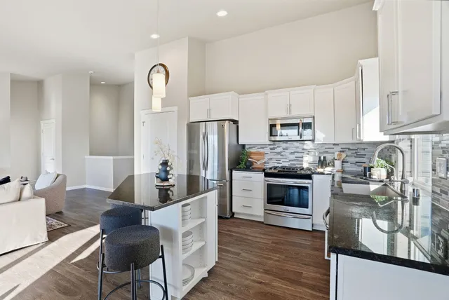 $585,000 | 5710 South Ravencrest Drive, Spokane, WA 99224