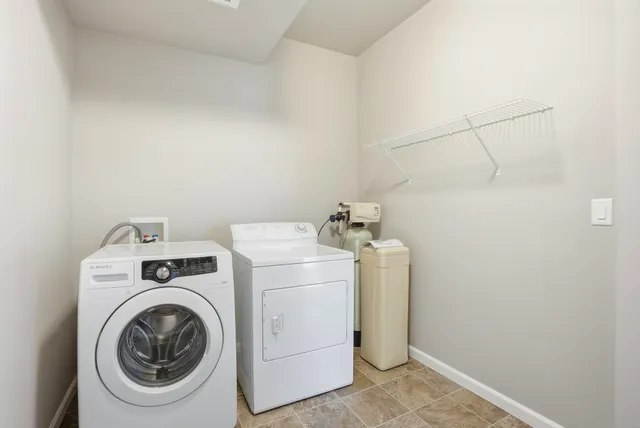 $585,000 | 5710 South Ravencrest Drive, Spokane, WA 99224