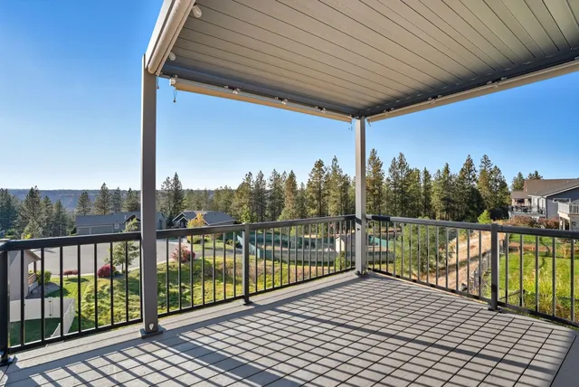 $585,000 | 5710 South Ravencrest Drive, Spokane, WA 99224