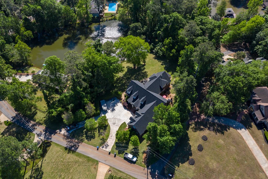 306 Cascade Road Columbus, GA 31904 - Photo 5 of 67 an aerial view of a house with yard