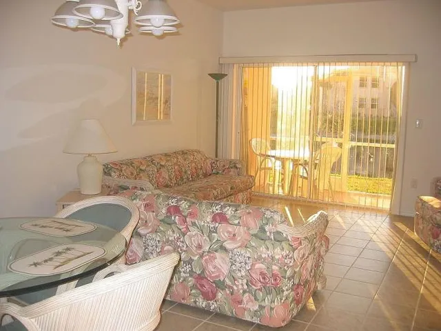 $210,000 | 15420 Bellamar Circle, Unit 3113, Fort Myers, FL 33901