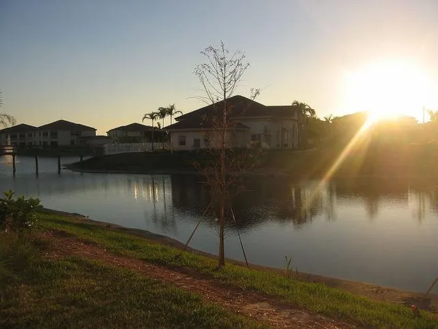 $210,000 | 15420 Bellamar Circle, Unit 3113, Fort Myers, FL 33901