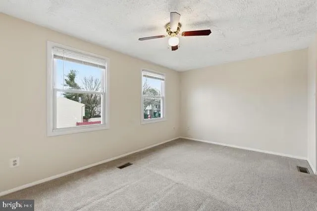 $2,400 | 739 Brethour Court, Sterling, VA 20164