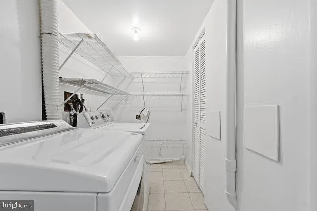 $2,400 | 739 Brethour Court, Sterling, VA 20164