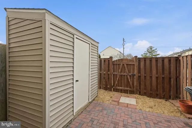 $2,400 | 739 Brethour Court, Sterling, VA 20164