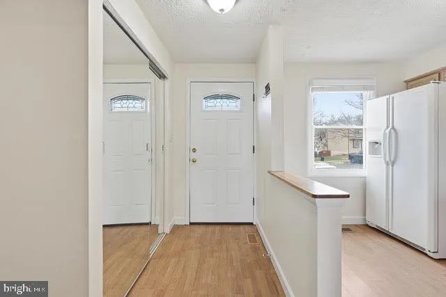 $2,400 | 739 Brethour Court, Sterling, VA 20164