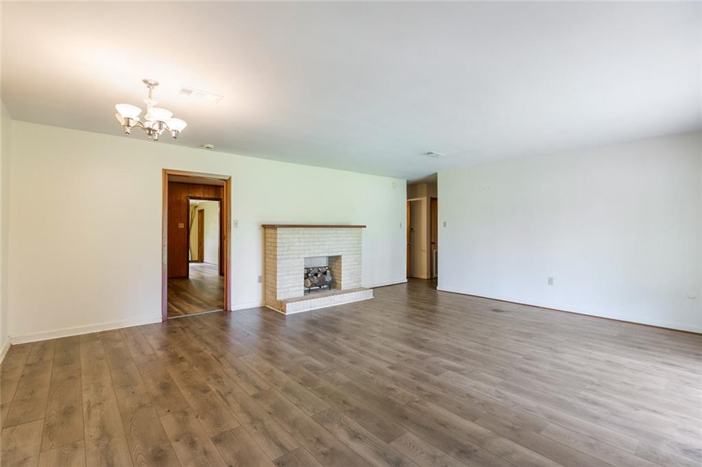 9535 Hyacinth Avenue Baton Rouge, LA 70810 - Photo 2 of 16