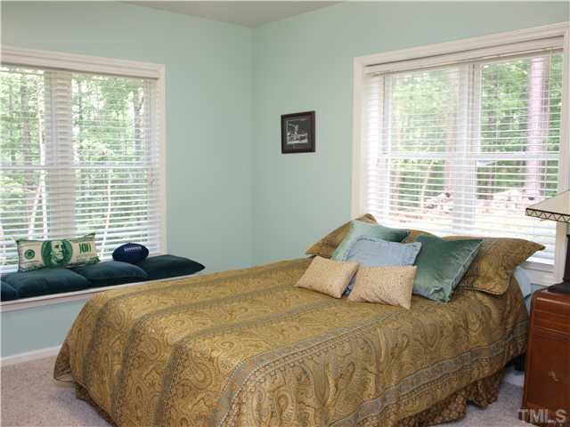 3404 Stallion Court Raleigh, NC 27613 - Photo 16 of 23 Photo 16