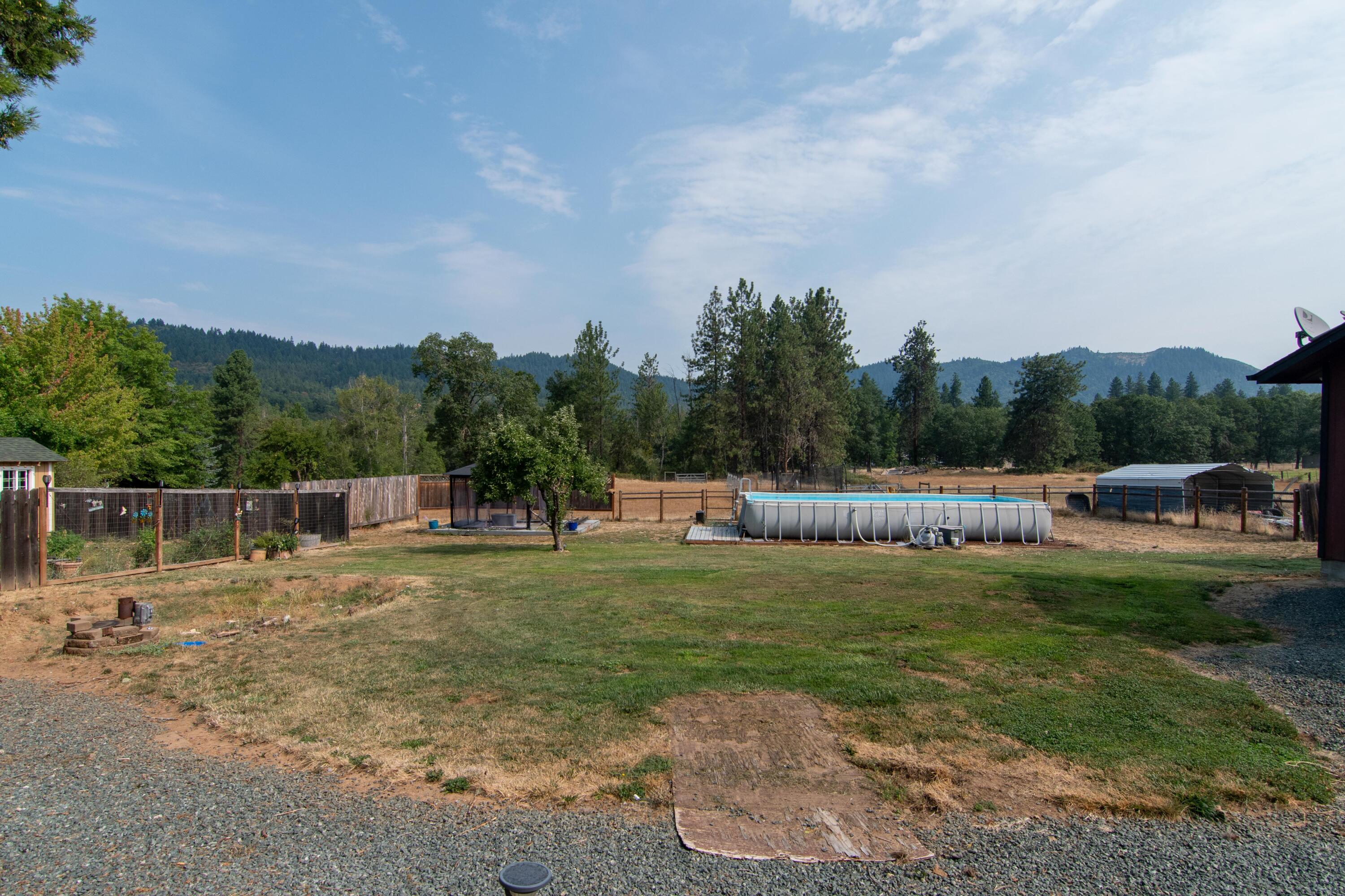 5450 Hugo Road Grants Pass, OR 97526 - Photo 36 of 61 Hugo Rd-45
