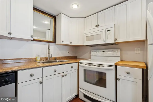 $299,000 | 112 Yardley Commons, Yardley, PA 19067